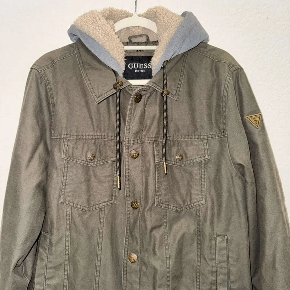 Guess Men's Size M Sherpa Lined Military Style Hooded Jacket Snap Button Olive